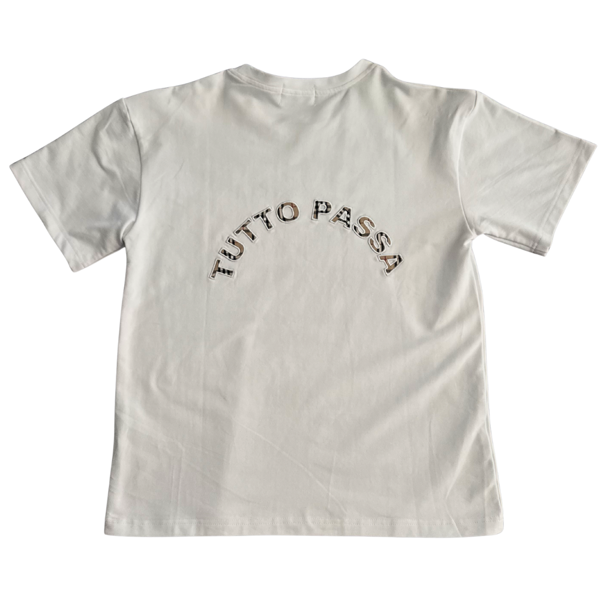 TUTTO PASSA TEE [WHITE]